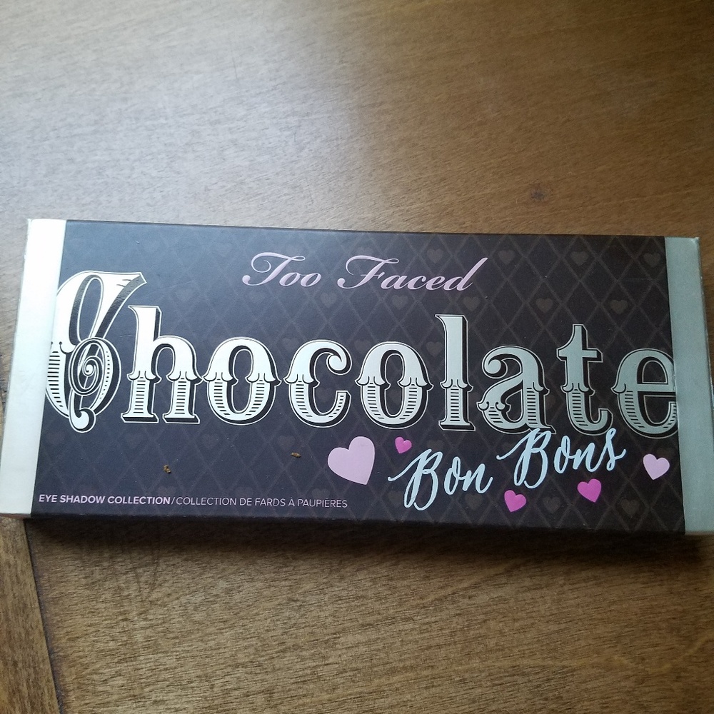 Too Faced Chocolate eye shadow palate